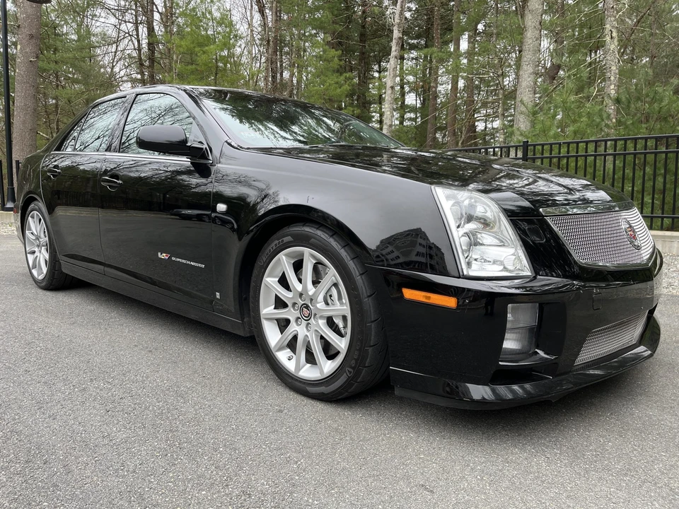 2006 Cadillac STS-V - Image 11 of 31