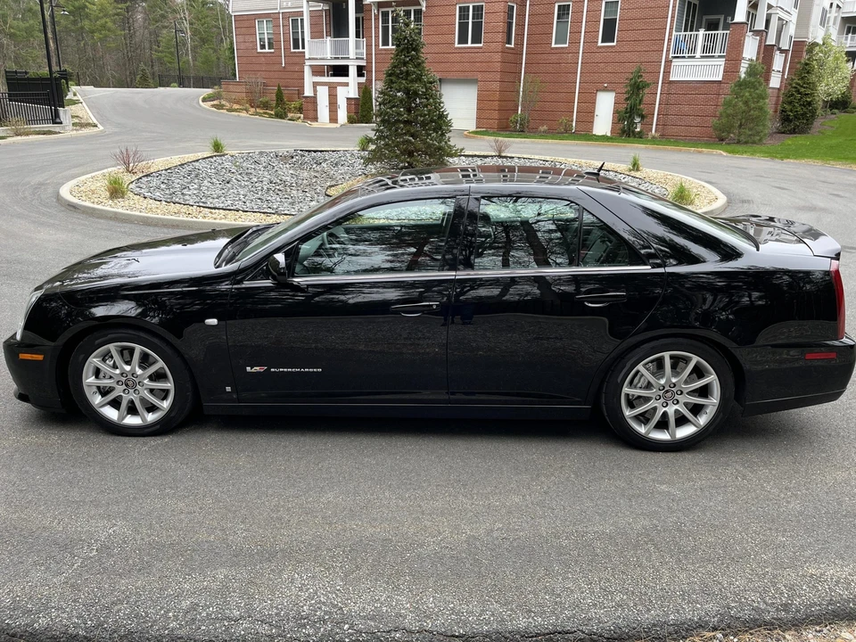 2006 Cadillac STS-V - Image 25 of 31