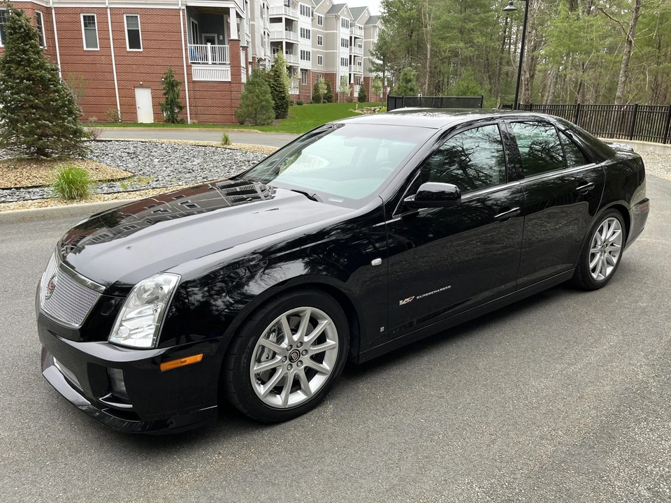2006 Cadillac STS-V - Image 4 of 31