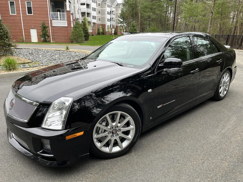 2006 Cadillac STS-V - Image 5 of 31