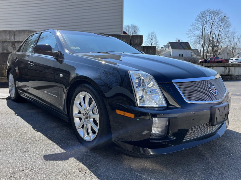 2006 Cadillac STS-V - Image 9 of 31