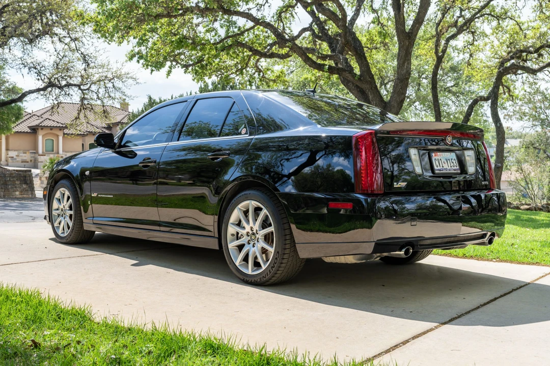 2006 Cadillac STS-V - Image 11 of 31