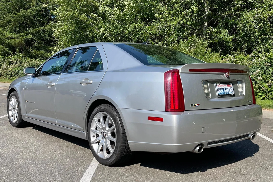 2006 Cadillac STS-V - Image 4 of 31