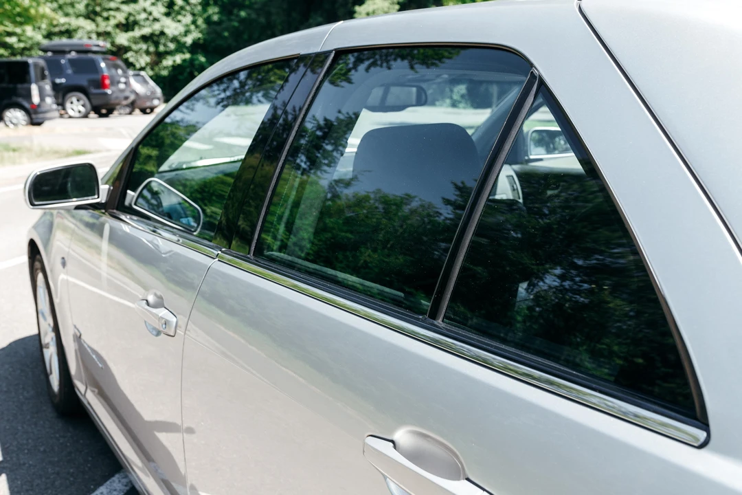 2006 Cadillac STS-V - Image 25 of 31