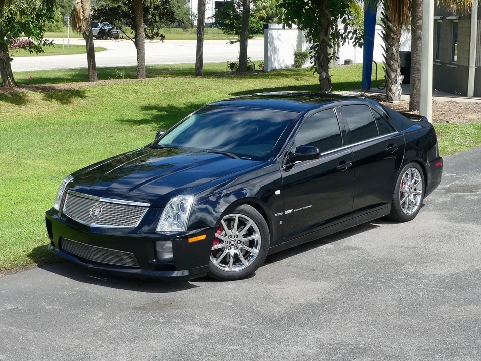 2006 Cadillac STS-V - Image 8 of 21