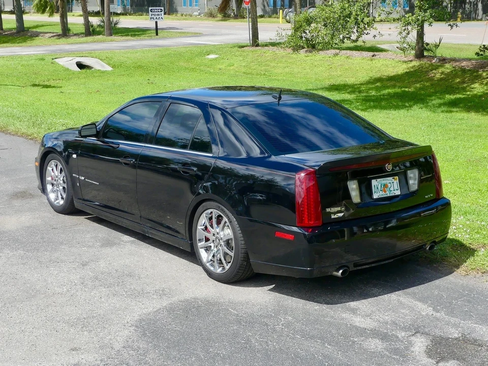 2006 Cadillac STS-V - Image 14 of 21
