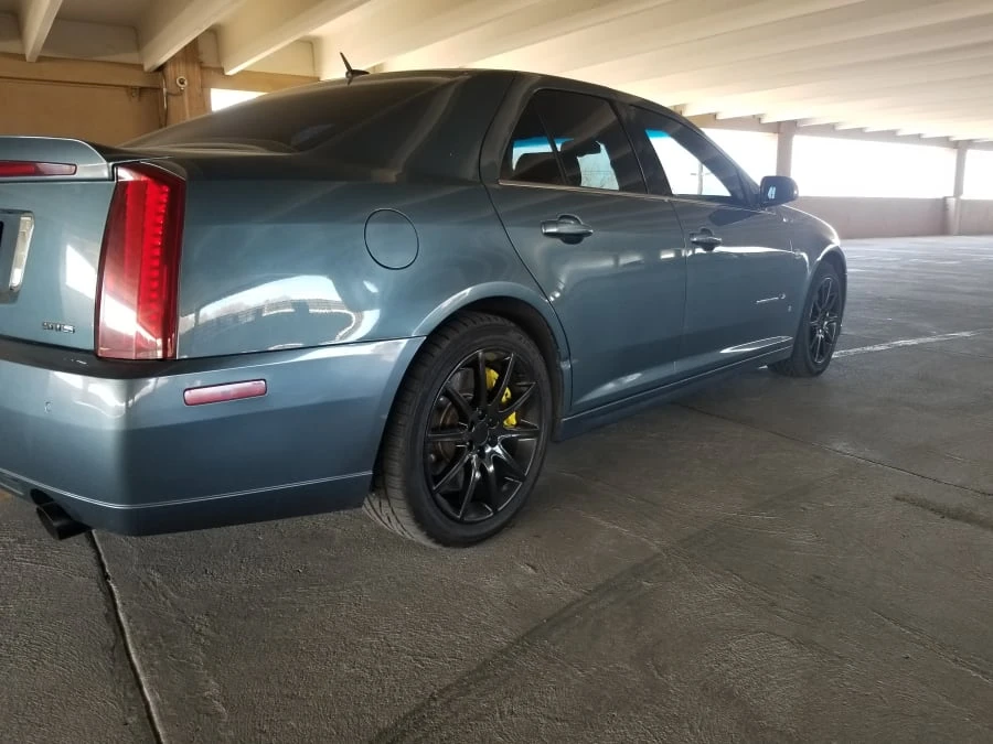 2006 Cadillac STS-V - Image 10 of 12