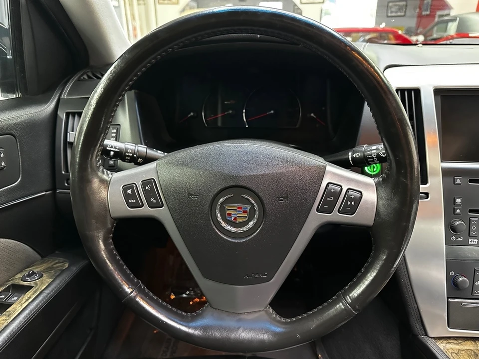 2006 Cadillac STS-V - Image 19 of 31