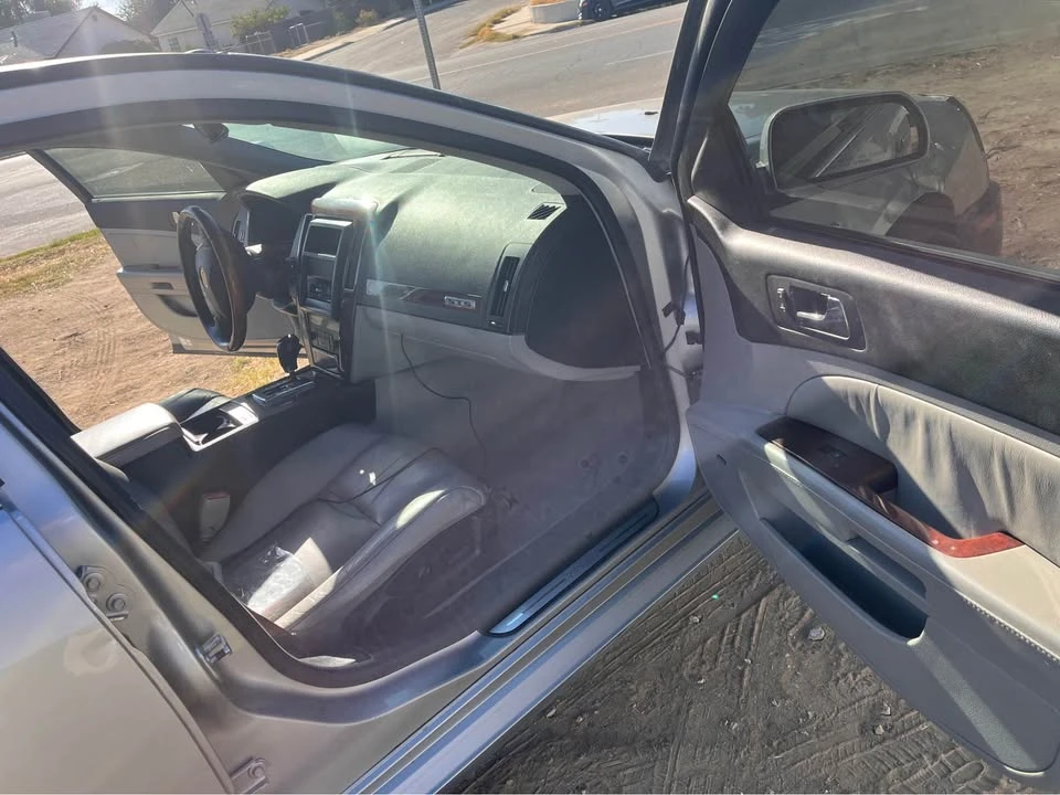 2006 Cadillac STS-V - Image 6 of 13
