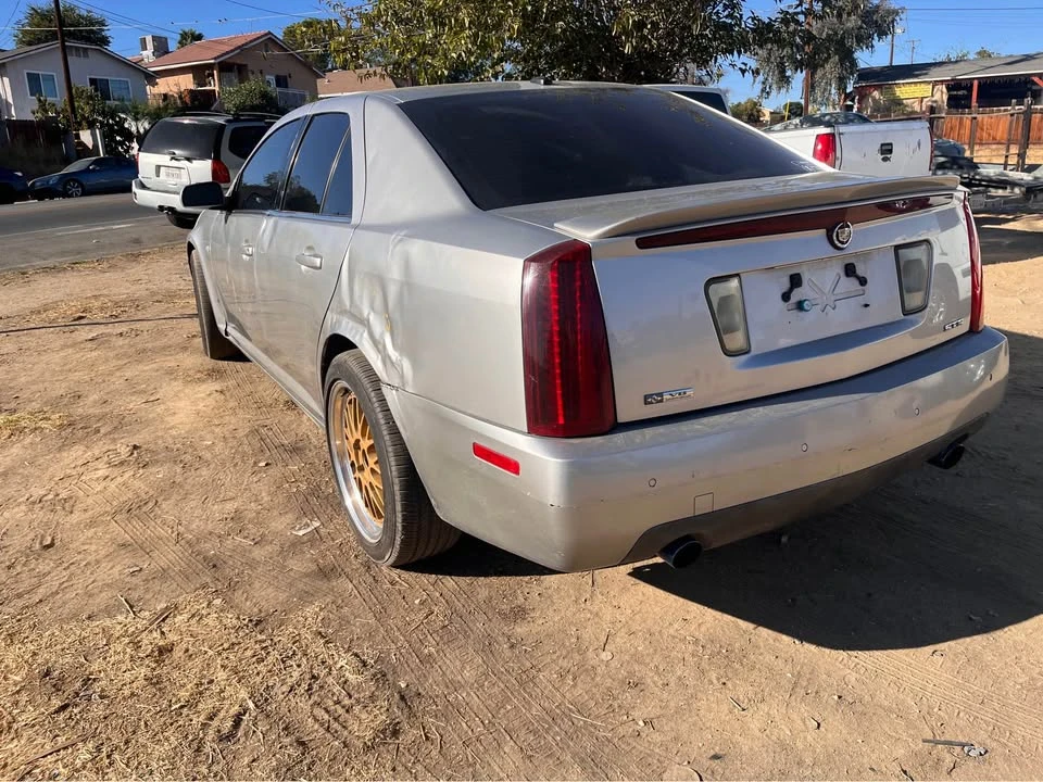 2006 Cadillac STS-V - Image 4 of 13
