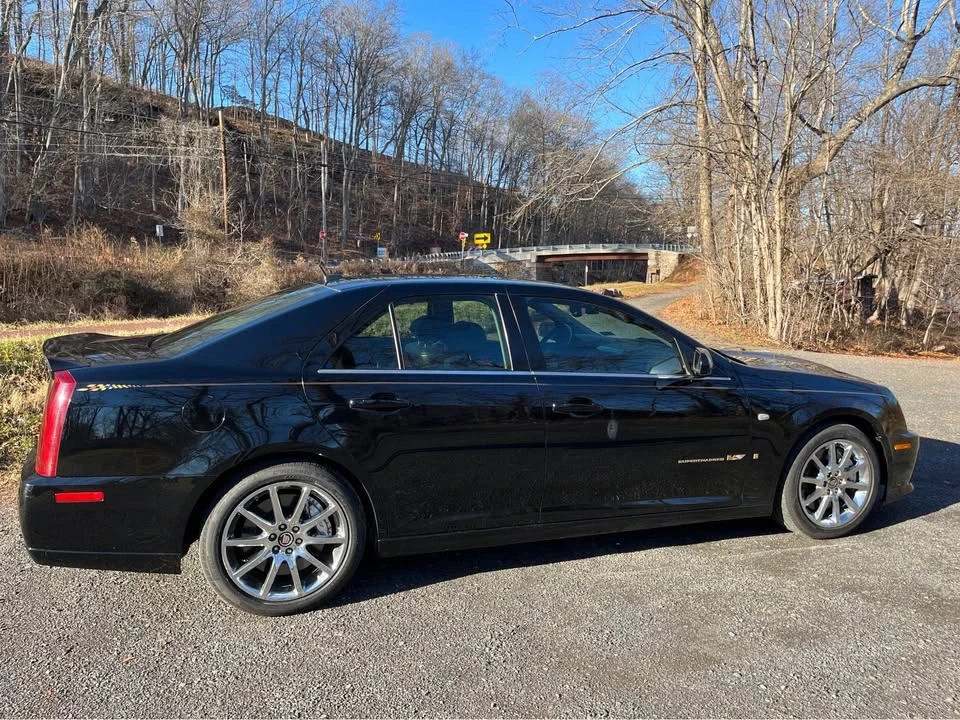 2006 Cadillac STS-V - Image 18 of 19