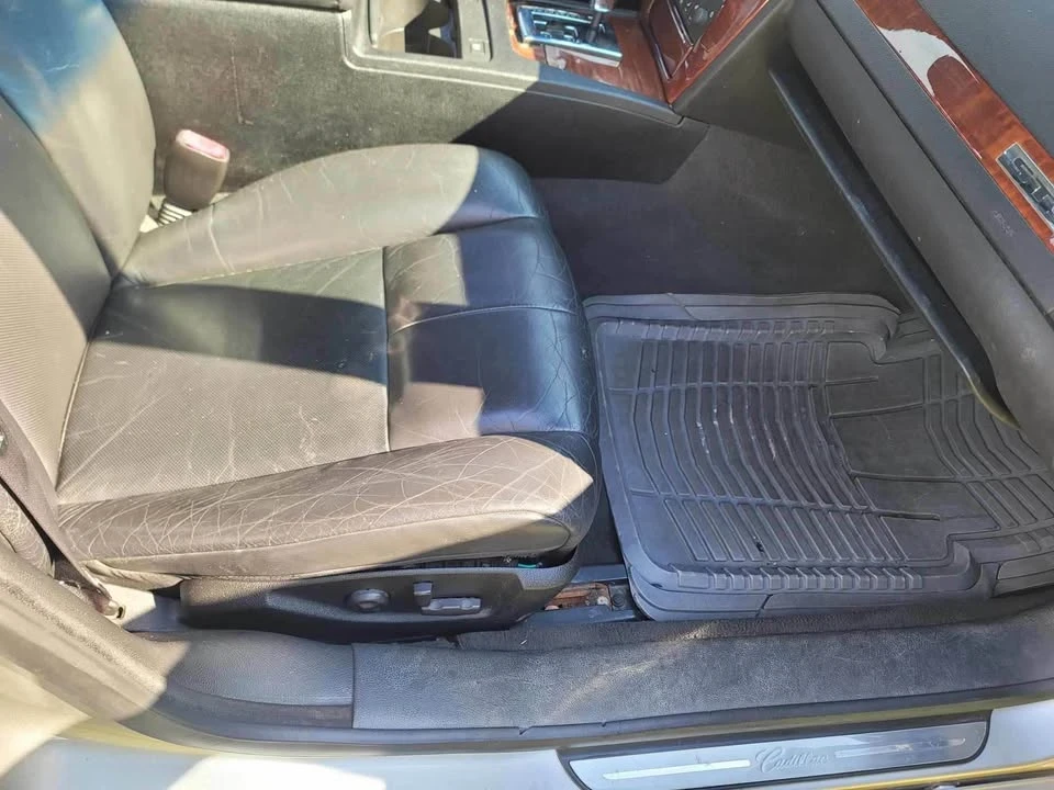 2006 Cadillac STS-V - Image 11 of 14