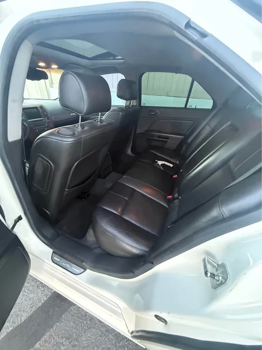2006 Cadillac STS-V - Image 6 of 8