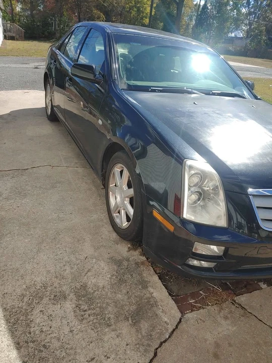 2006 Cadillac STS-V - Image 2 of 4
