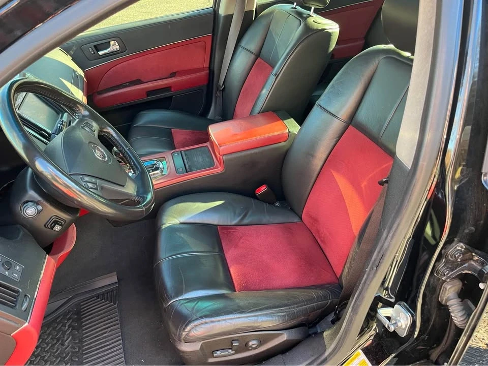 2006 Cadillac STS-V - Image 8 of 19