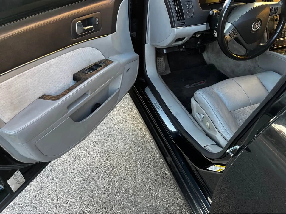 2006 Cadillac STS-V - Image 5 of 6