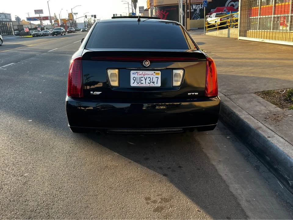 2006 Cadillac STS-V - Image 2 of 6