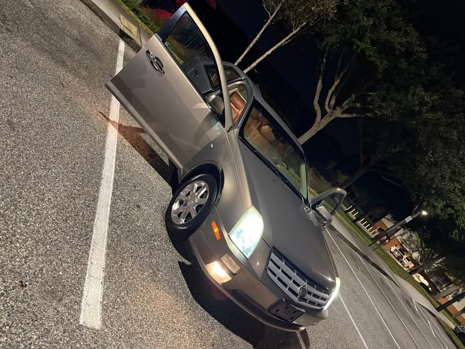 2006 Cadillac STS-V - Image 2 of 8
