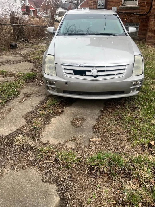 2006 Cadillac STS-V - Image 2 of 4