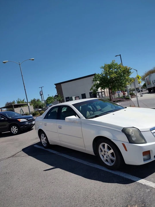 2006 Cadillac STS-V - Image 2 of 5