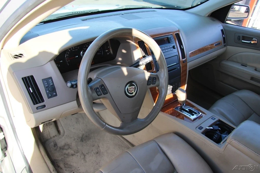 2006 Cadillac STS - Image 14 of 21