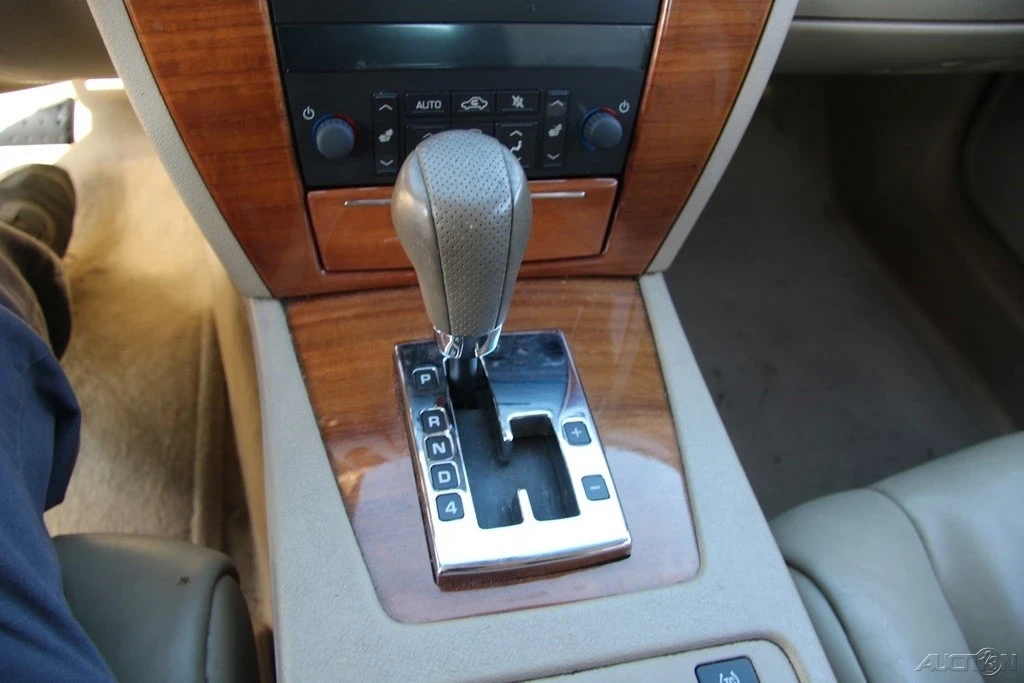 2006 Cadillac STS - Image 18 of 21