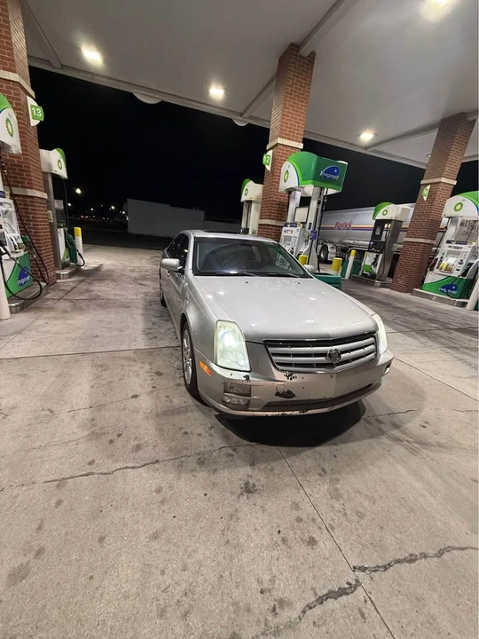 2006 Cadillac STS - Image 8 of 10