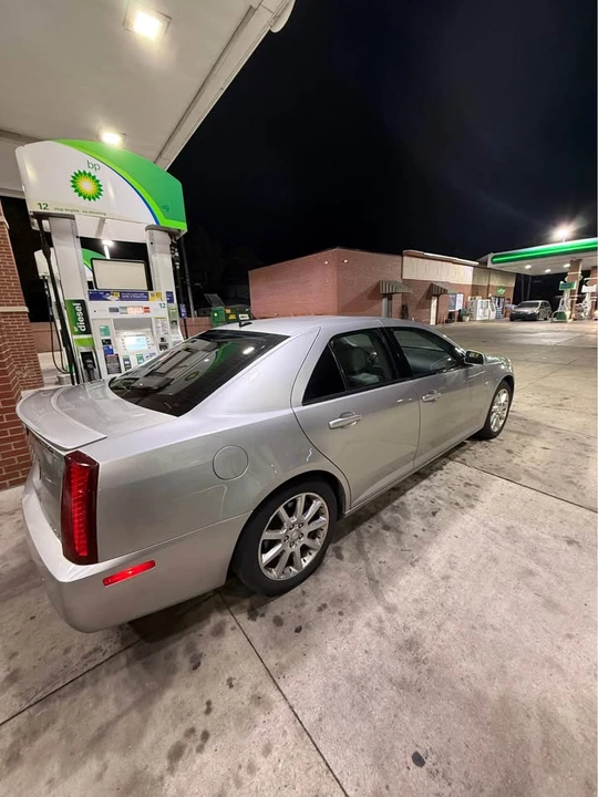 2006 Cadillac STS - Image 5 of 10