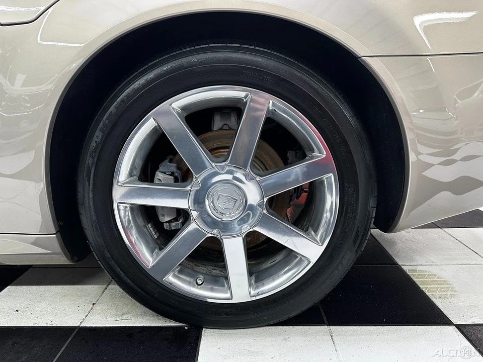 2006 Cadillac XLR - Image 18 of 21