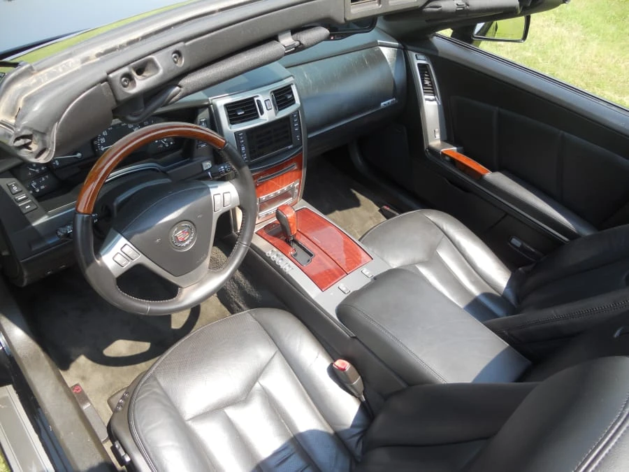 2006 Cadillac XLR - Image 3 of 5