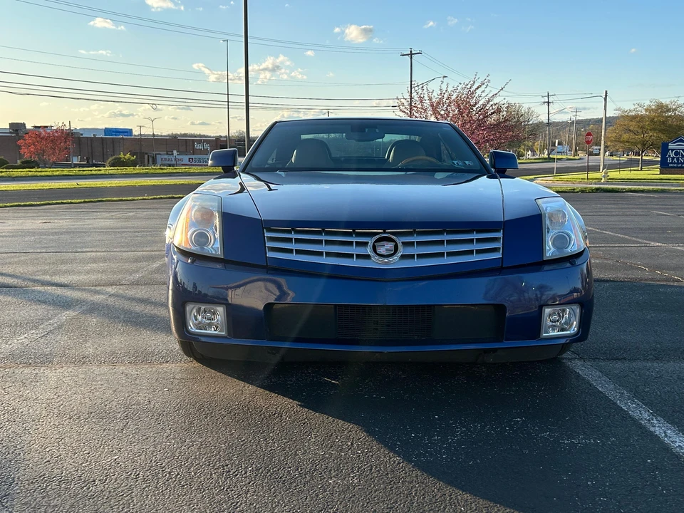 2006 Cadillac XLR - Image 22 of 31