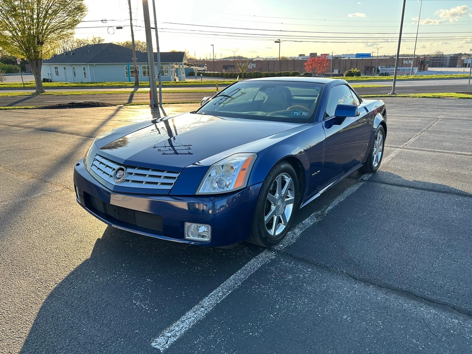 2006 Cadillac XLR - Image 23 of 31