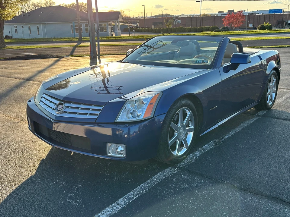 2006 Cadillac XLR - Image 6 of 31