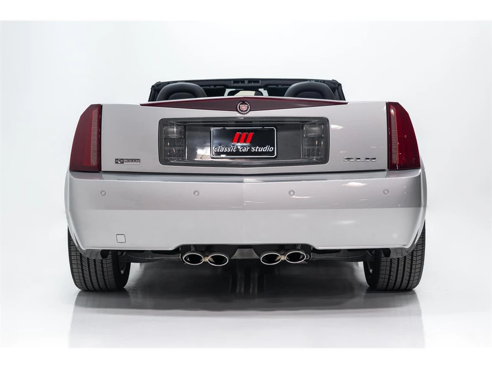 2006 Cadillac XLR - Image 31 of 31
