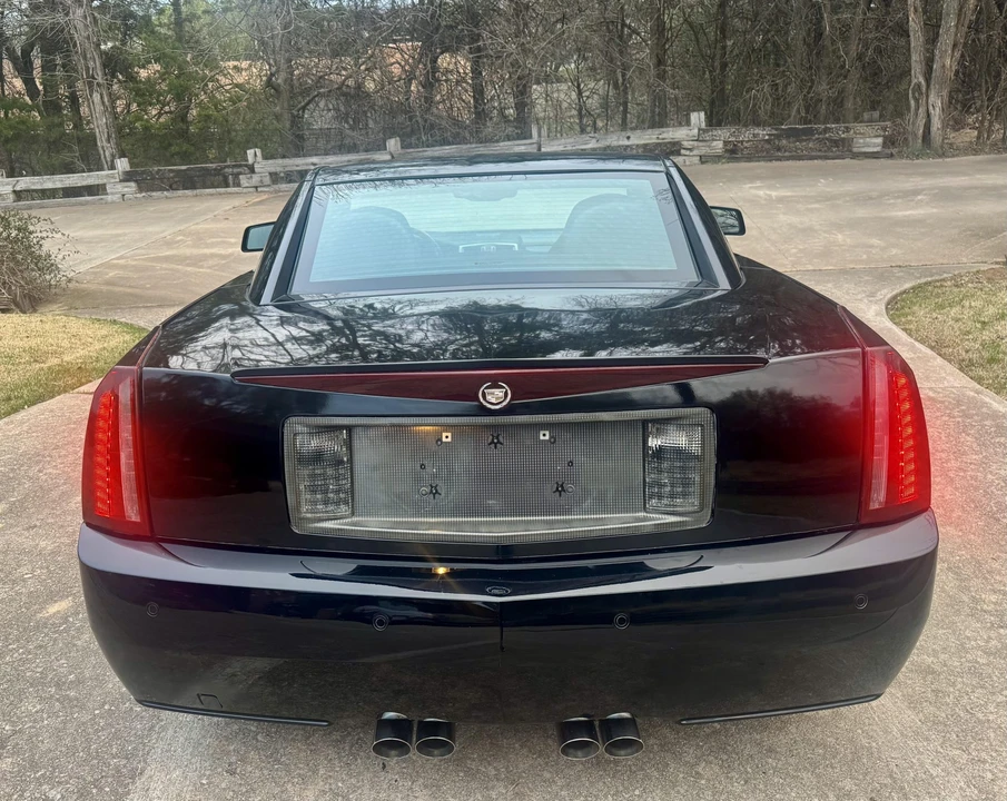 2006 Cadillac XLR - Image 19 of 31