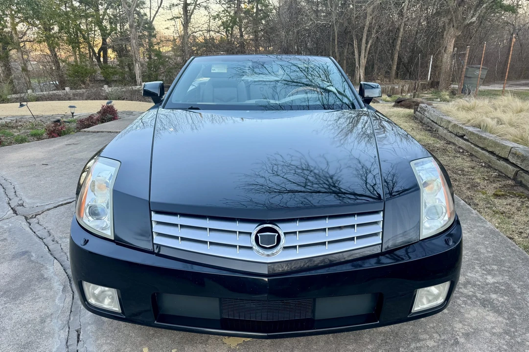 2006 Cadillac XLR - Image 5 of 31