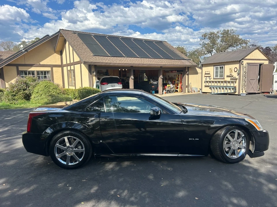 2006 Cadillac XLR - Image 3 of 19