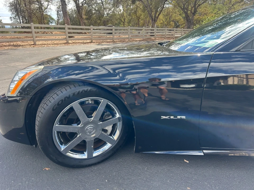 2006 Cadillac XLR - Image 18 of 19
