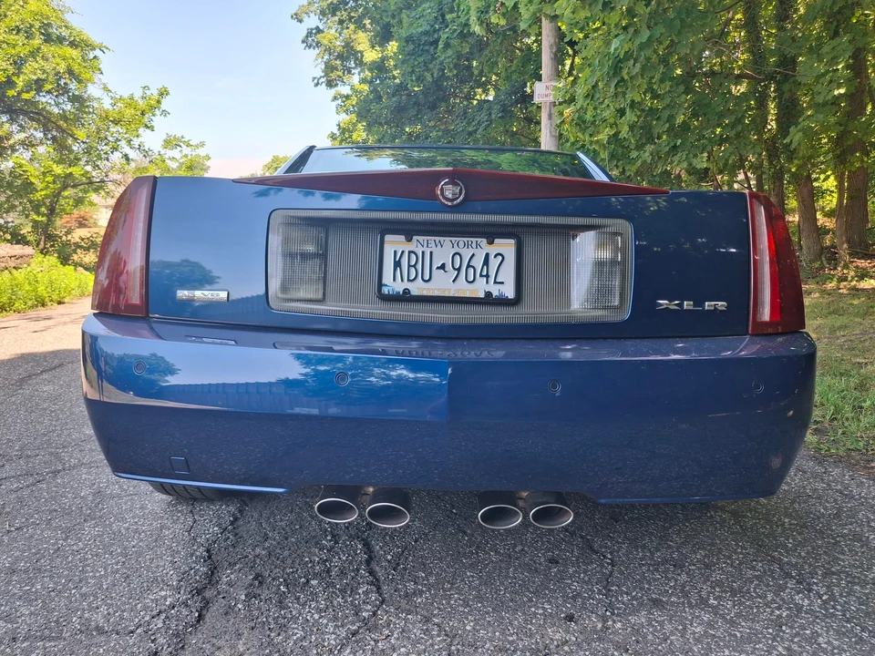 2006 Cadillac XLR - Image 11 of 31
