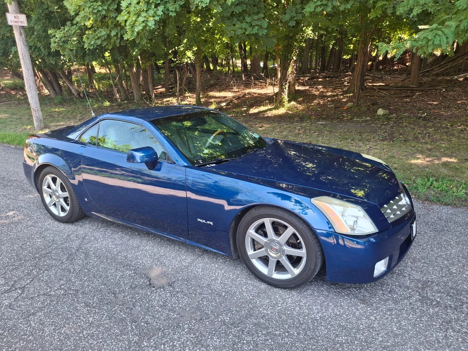 2006 Cadillac XLR - Image 19 of 31