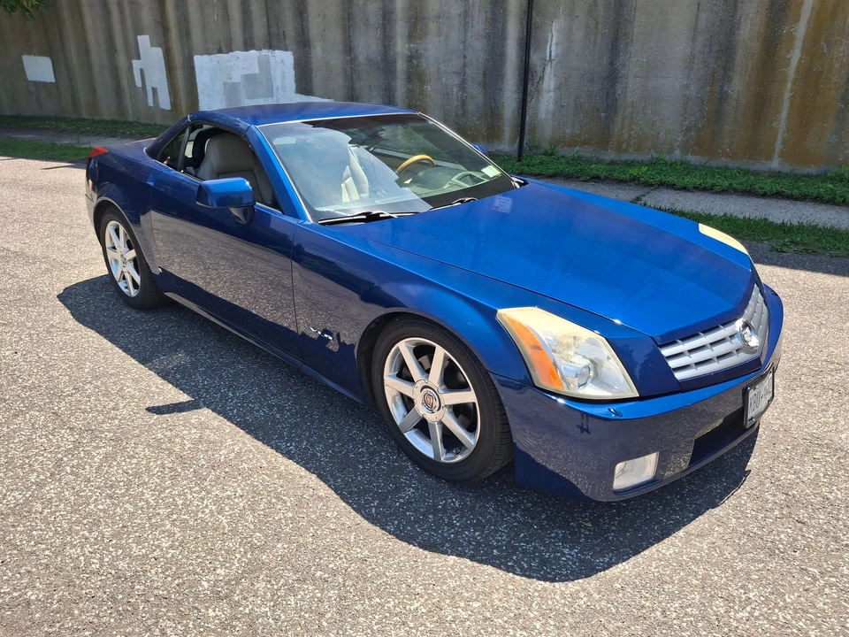2006 Cadillac XLR - Image 20 of 31