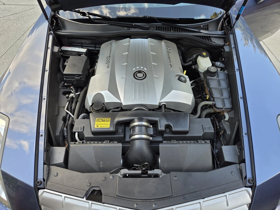 2006 Cadillac XLR - Image 13 of 17