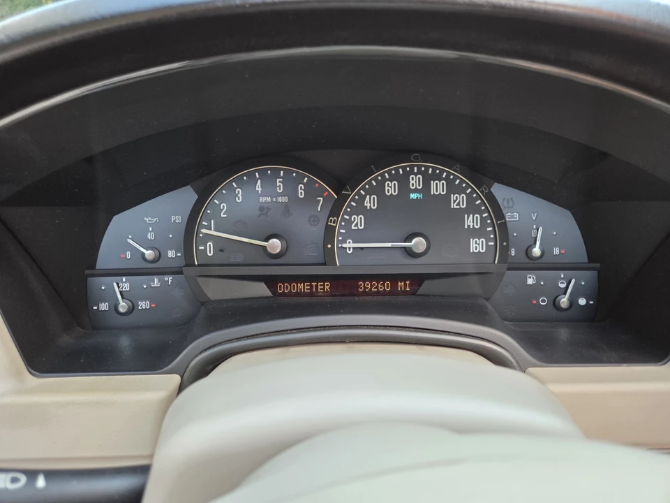 2006 Cadillac XLR - Image 11 of 17