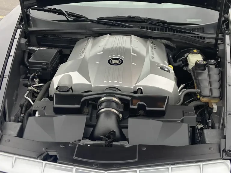 2006 Cadillac XLR - Image 5 of 31
