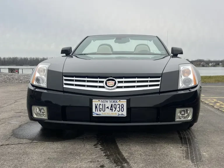 2006 Cadillac XLR - Image 8 of 31