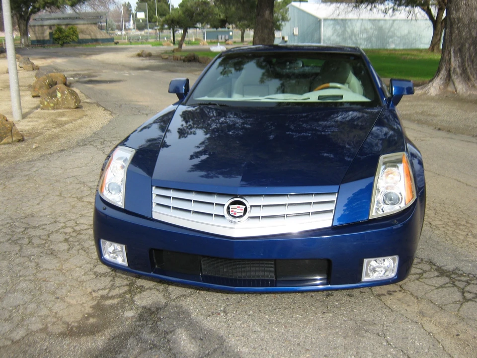 2006 Cadillac XLR - Image 6 of 31