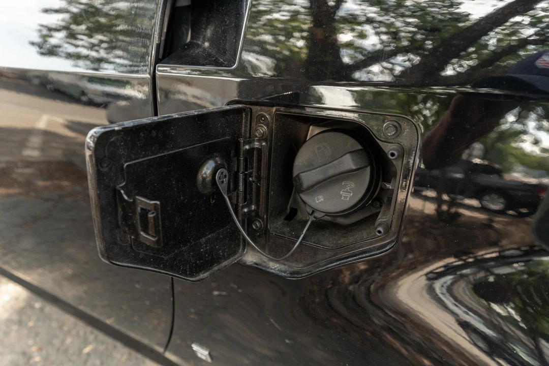 2006 Cadillac XLR - Image 30 of 31