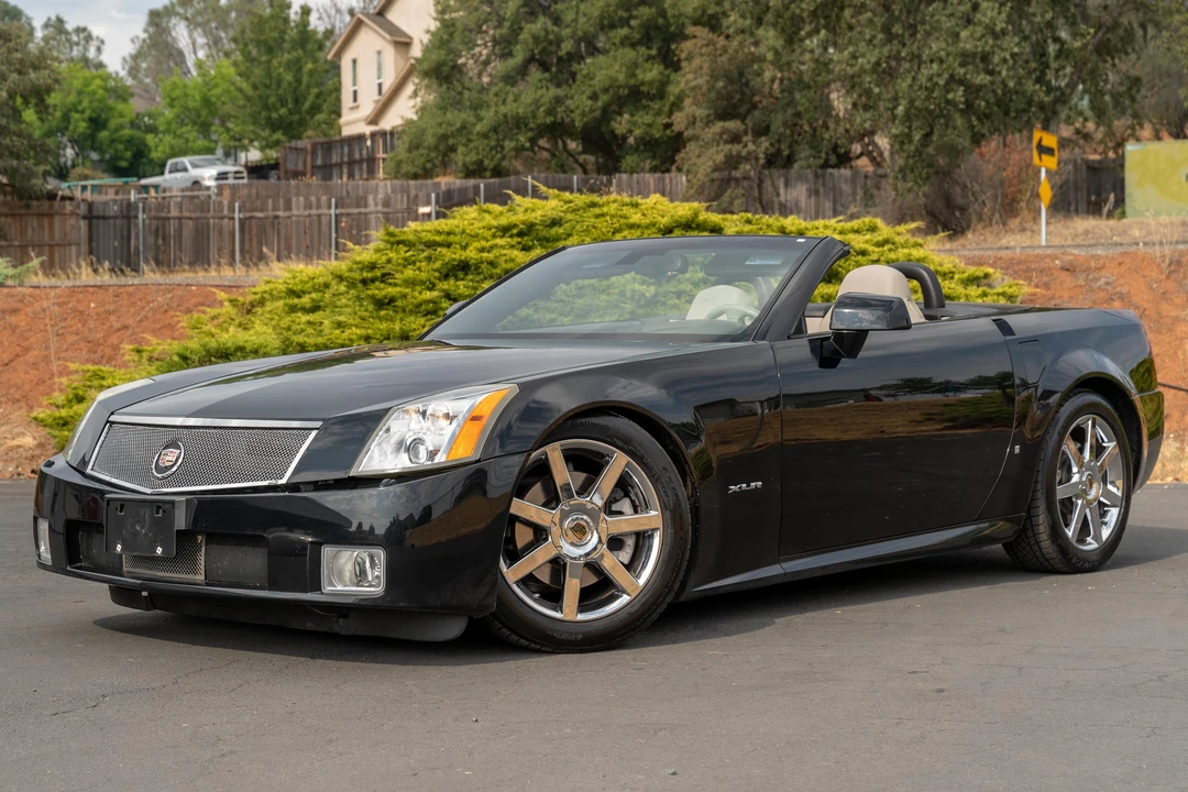 2006 Cadillac XLR - Image 12 of 31