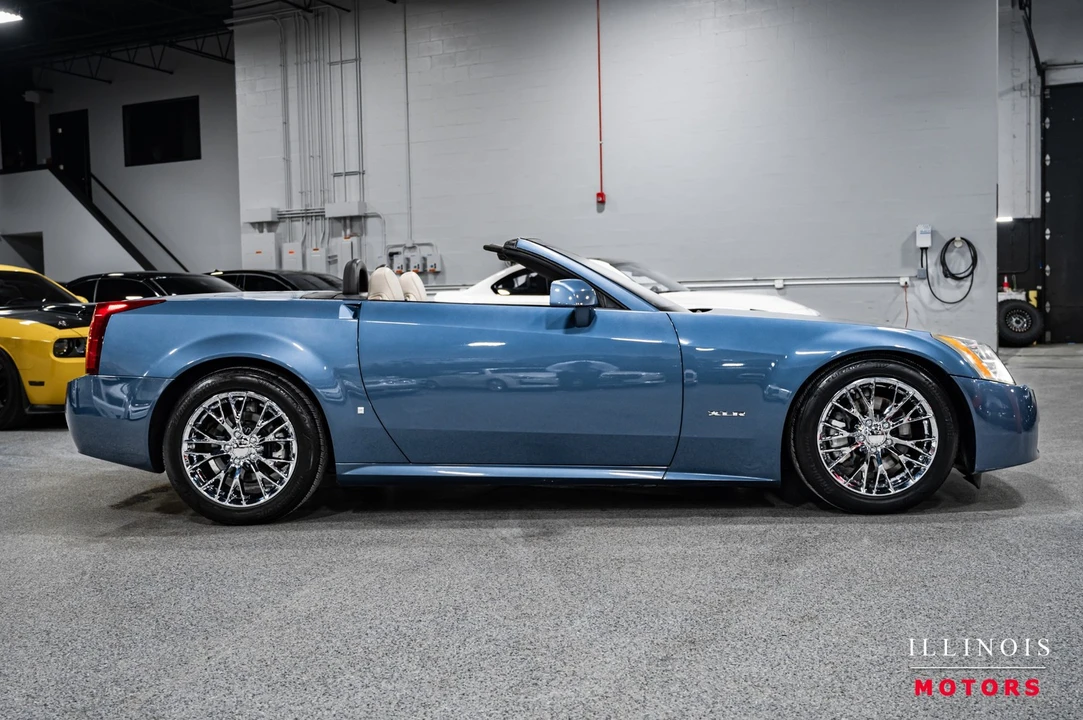 2006 Cadillac XLR - Image 6 of 21