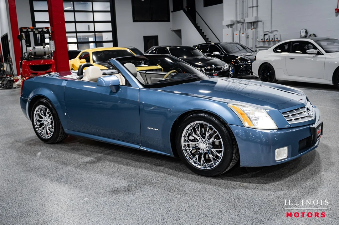 2006 Cadillac XLR - Image 7 of 21